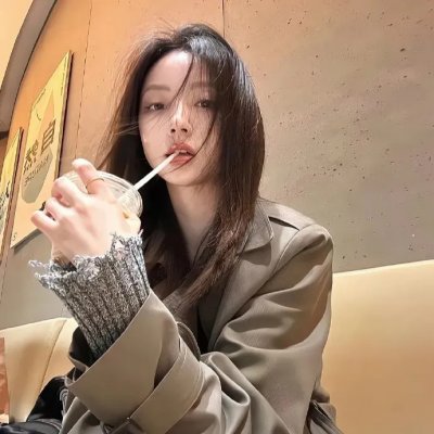 桥头咖啡屋