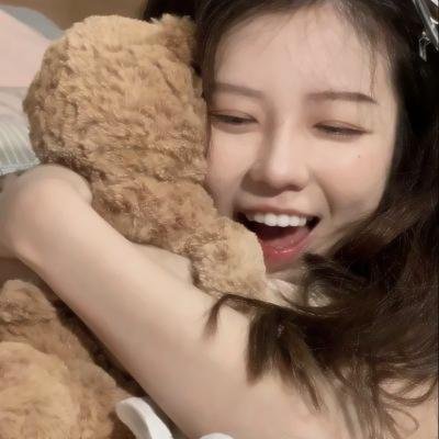 叔比狗:尼斯湖大水怪